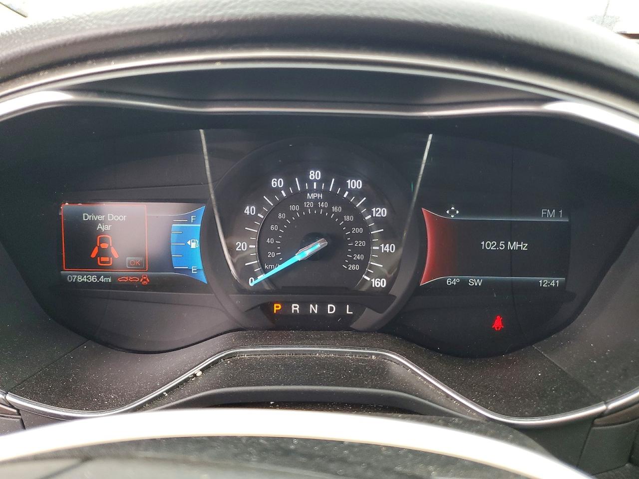 2017 FORD FUSION SE photo 9