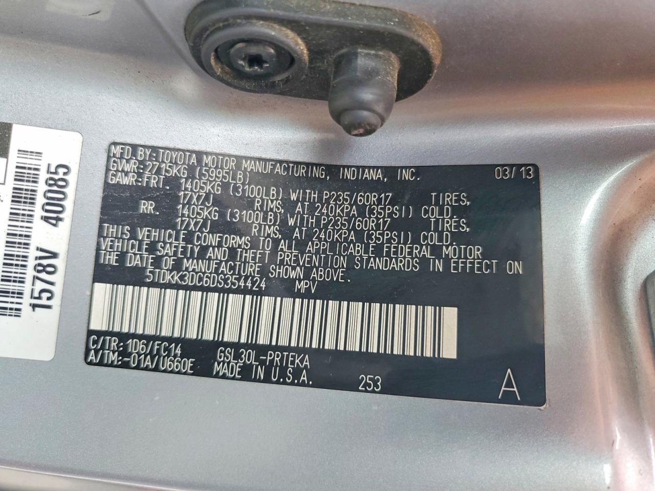 2013 TOYOTA SIENNA photo 13