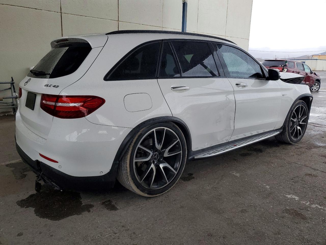 2018 MERCEDES-BENZ GLC 43 4MATIC AMG photo 3