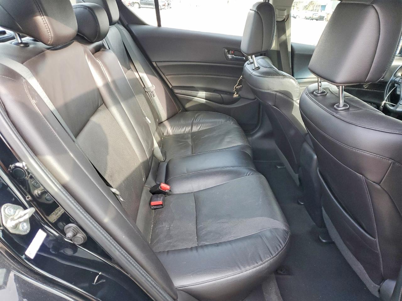 2015 ACURA ILX 20 photo 10