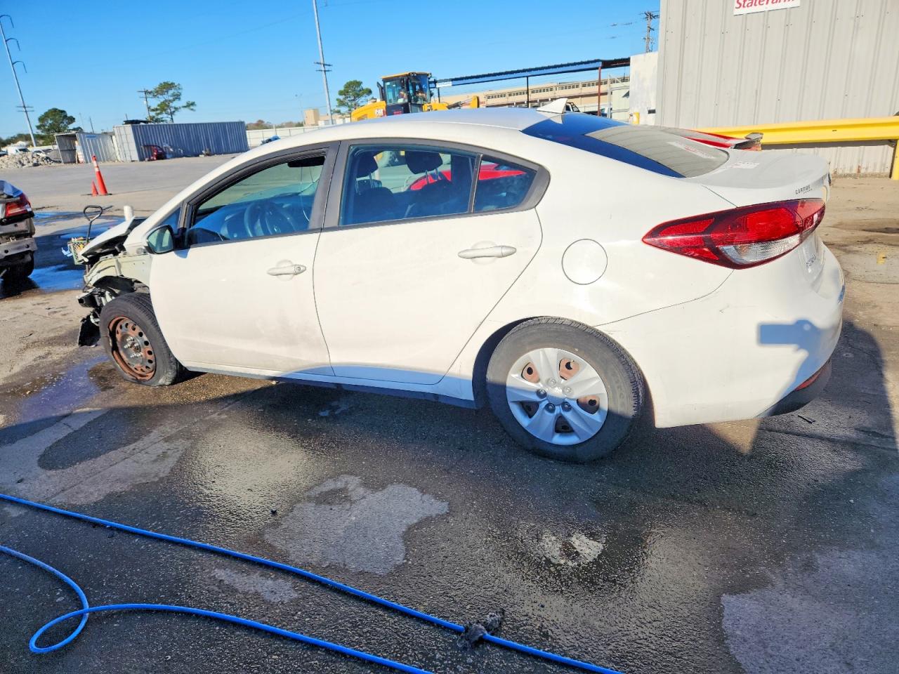 2017 KIA FORTE LX photo 2