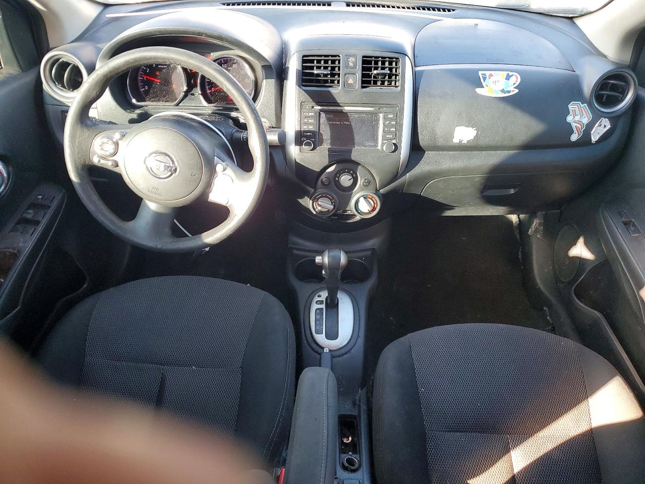 2014 NISSAN VERSA S photo 8