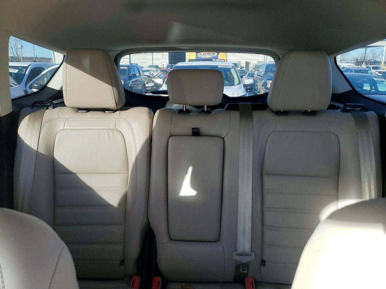 2017 FORD ESCAPE TITANIUM photo 10