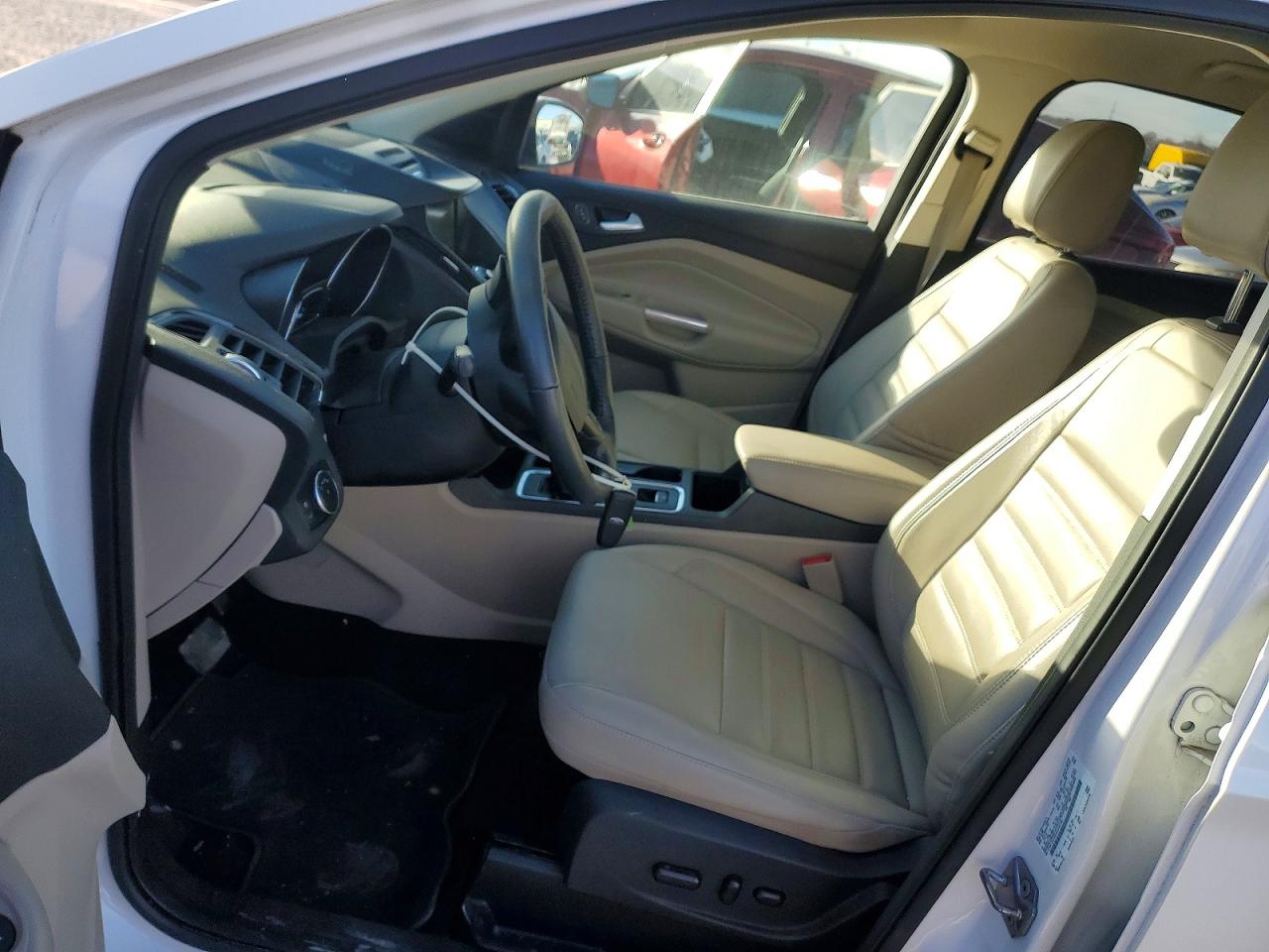 2017 FORD ESCAPE TITANIUM photo 7