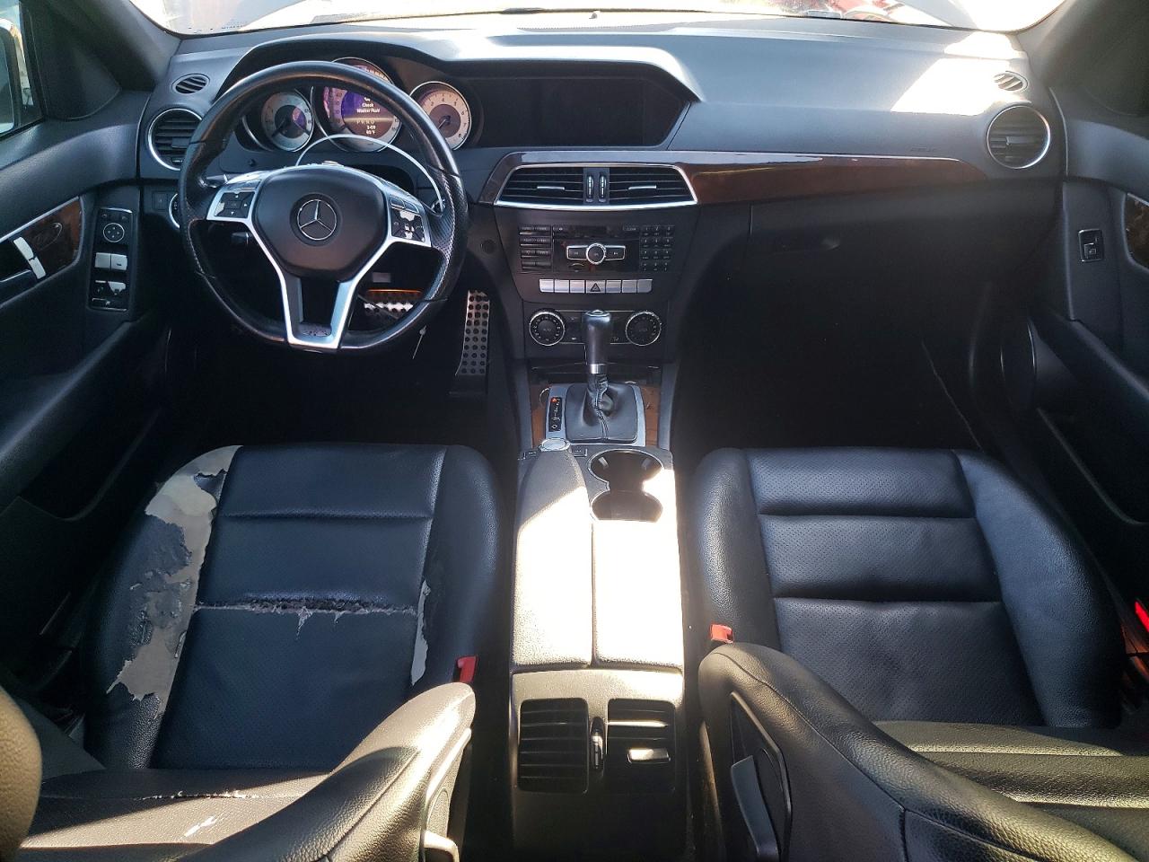 2013 MERCEDES-BENZ C 250 photo 8