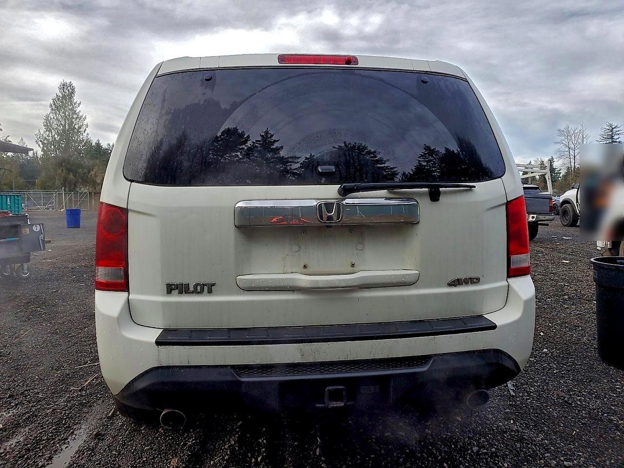 2013 HONDA PILOT EXL photo 6