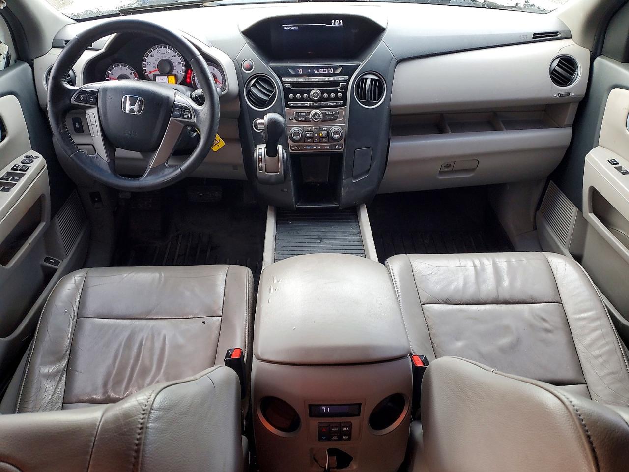 2013 HONDA PILOT EXL photo 8
