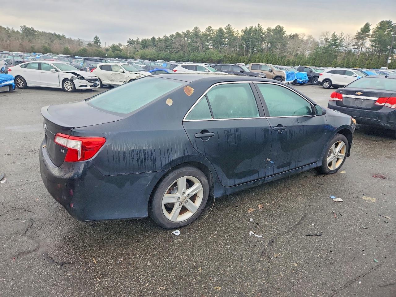 2012 TOYOTA CAMRY BASE photo 3