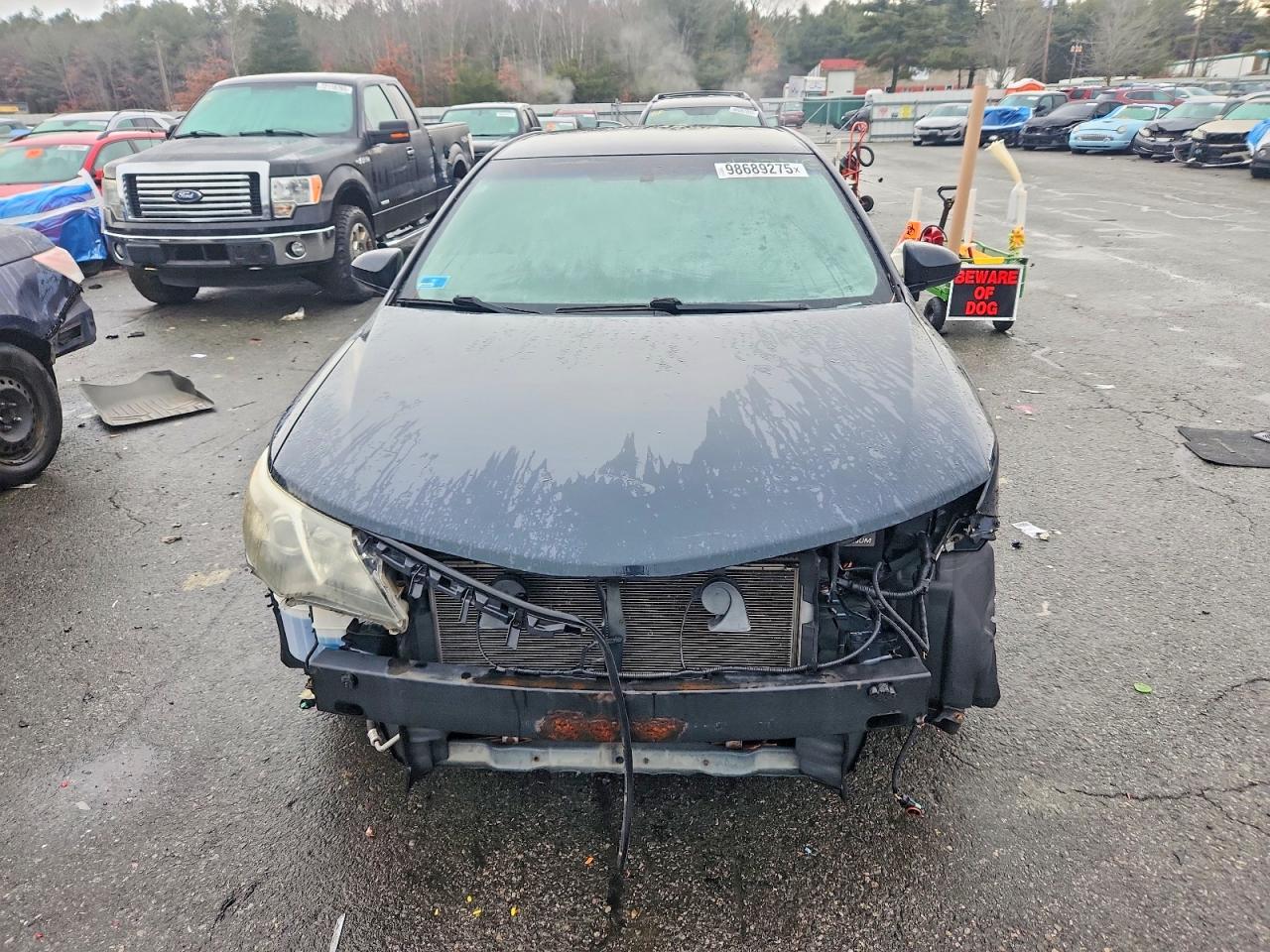2012 TOYOTA CAMRY BASE photo 5