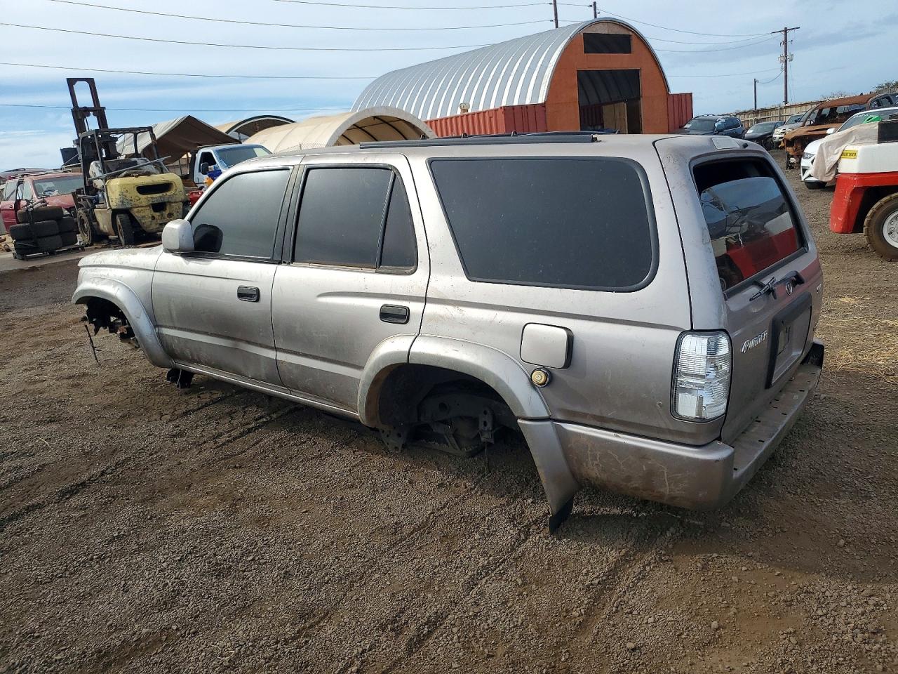 2002 TOYOTA 4RUNNER SR5 photo 2