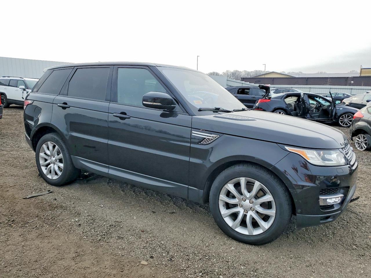 2016 LAND ROVER RANGE ROVER SPORT HSE photo 4