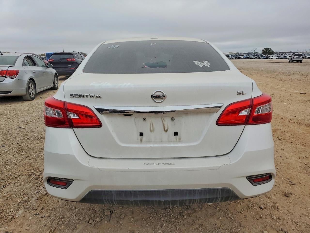 2017 NISSAN SENTRA S photo 6