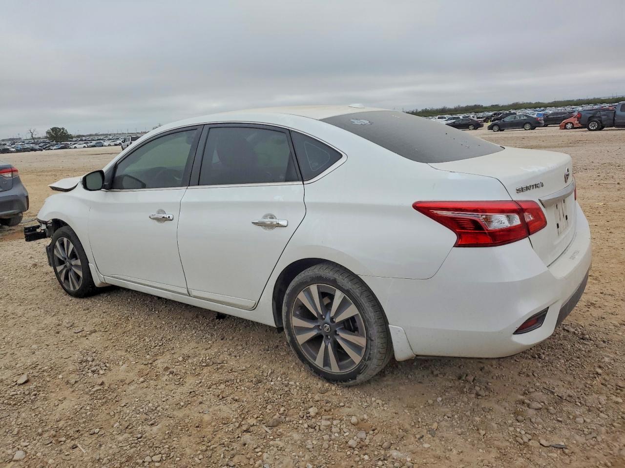 2017 NISSAN SENTRA S photo 2