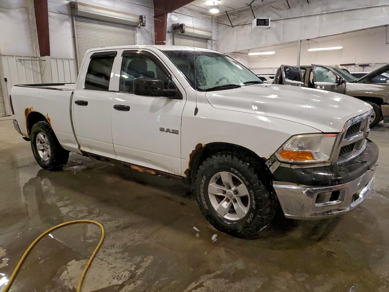 2010 DODGE RAM 1500 photo 4