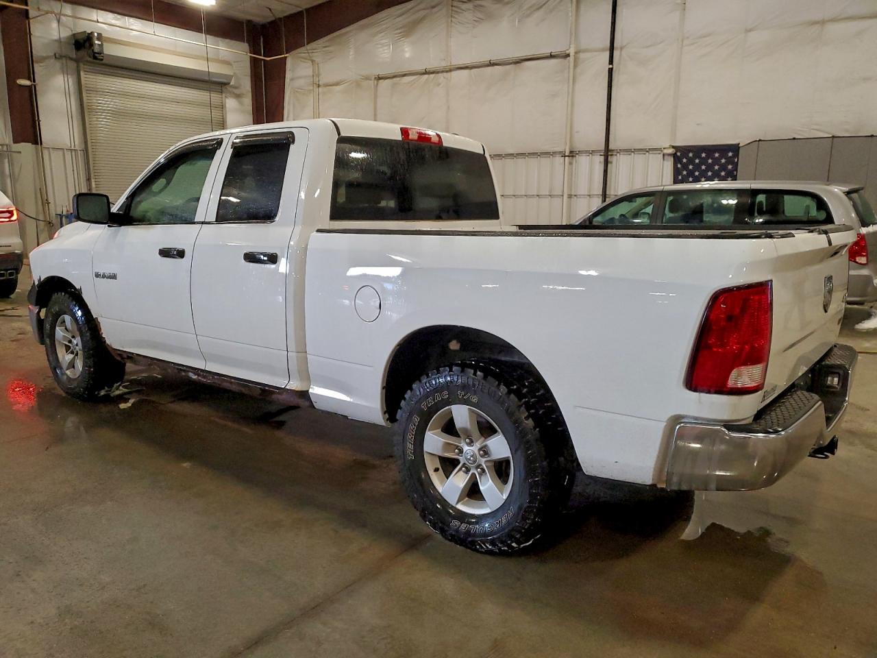 2010 DODGE RAM 1500 photo 2