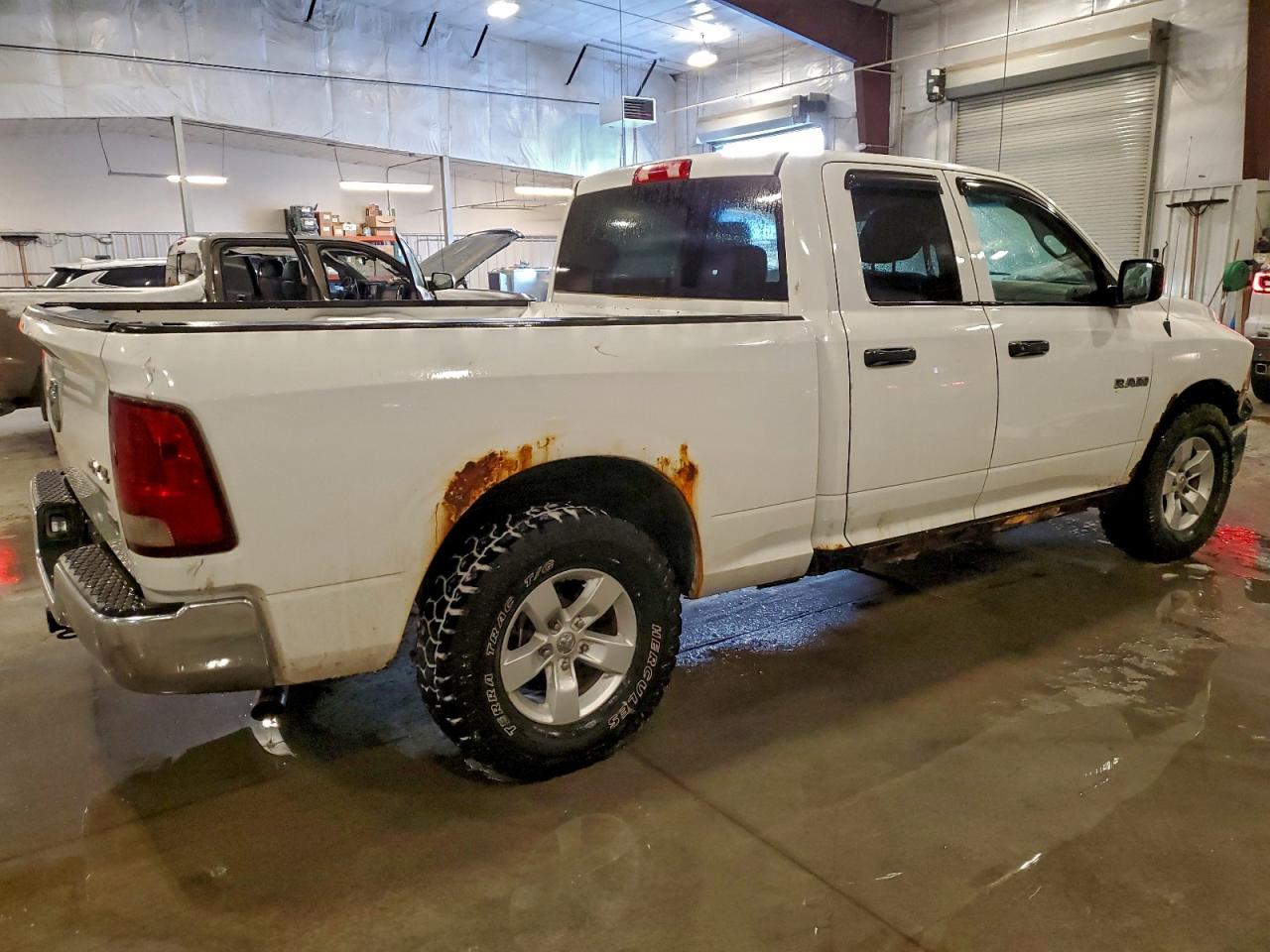 2010 DODGE RAM 1500 photo 3
