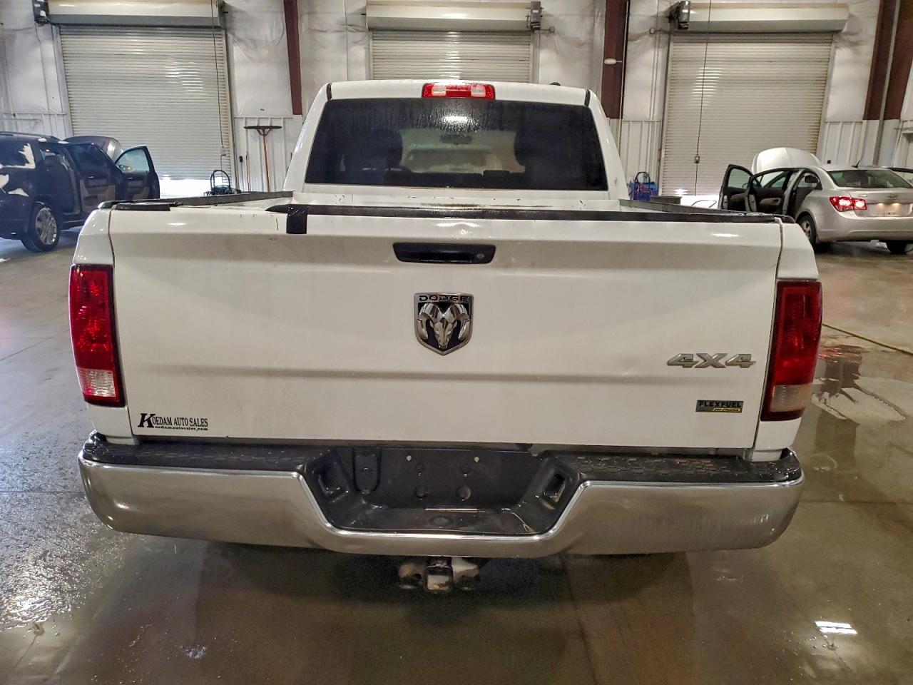 2010 DODGE RAM 1500 photo 6