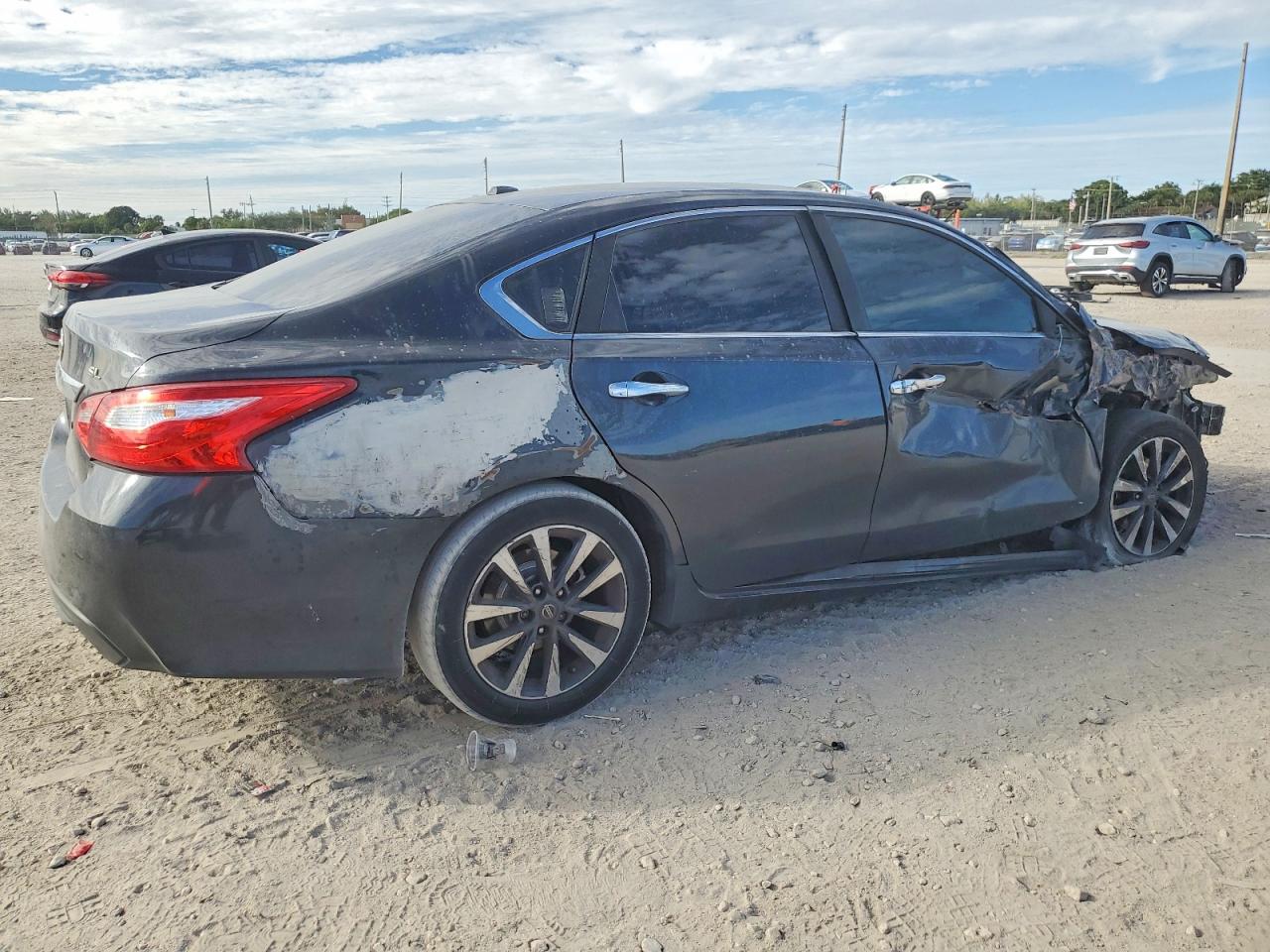 2017 NISSAN ALTIMA 2.5 SL photo 3
