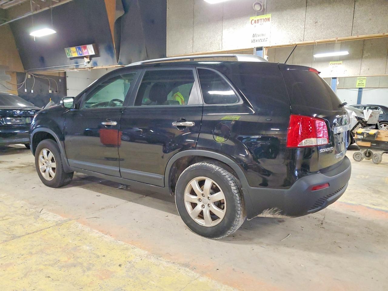 2013 KIA SORENTO LX photo 2