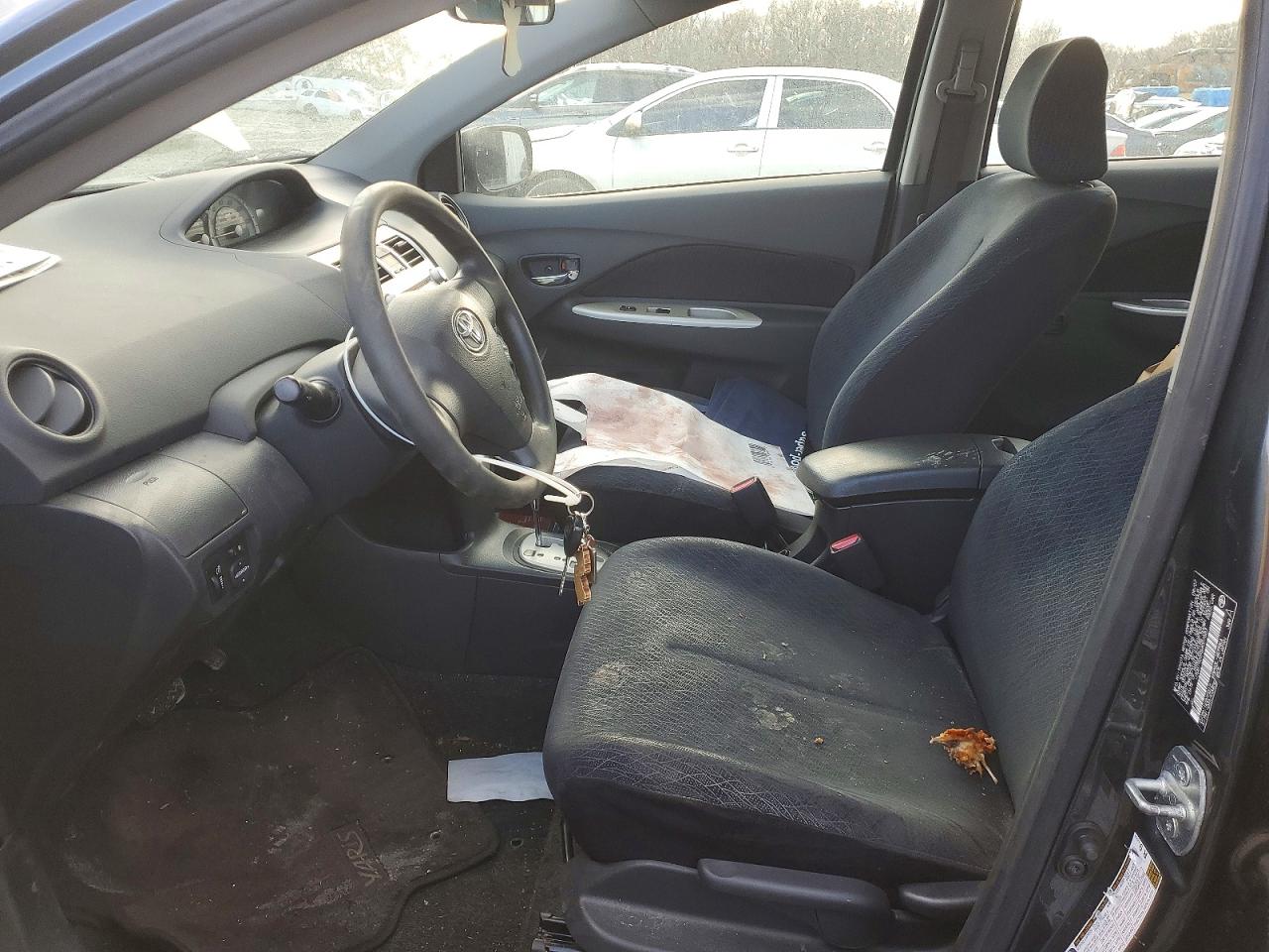 2008 TOYOTA YARIS photo 7
