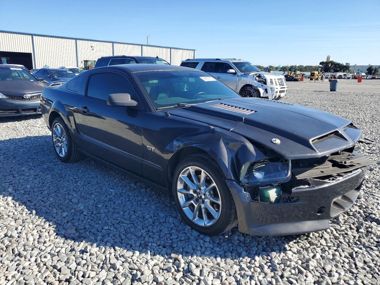 2007 FORD MUSTANG GT photo 4