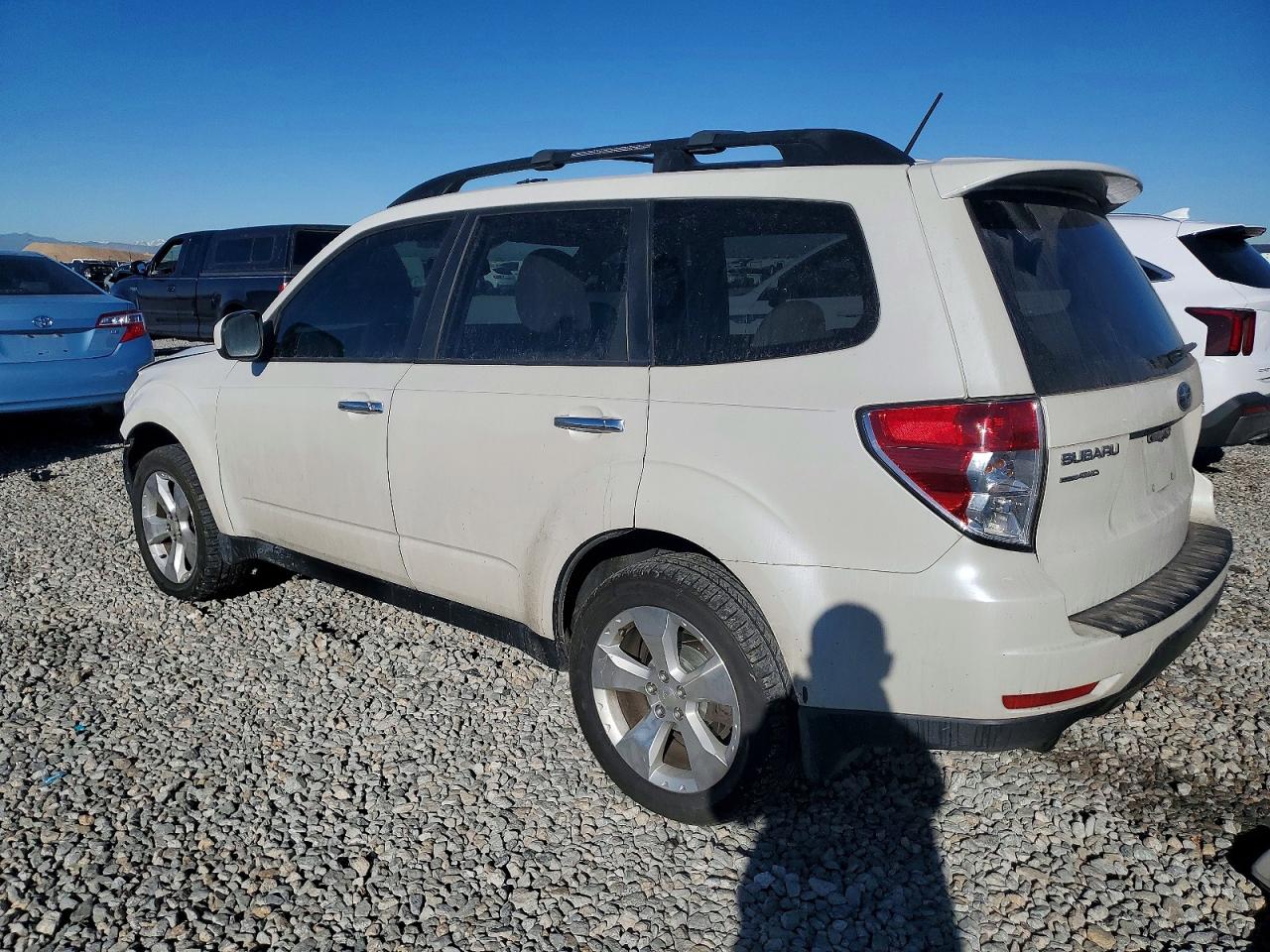 2010 SUBARU FORESTER 2.5XT photo 2