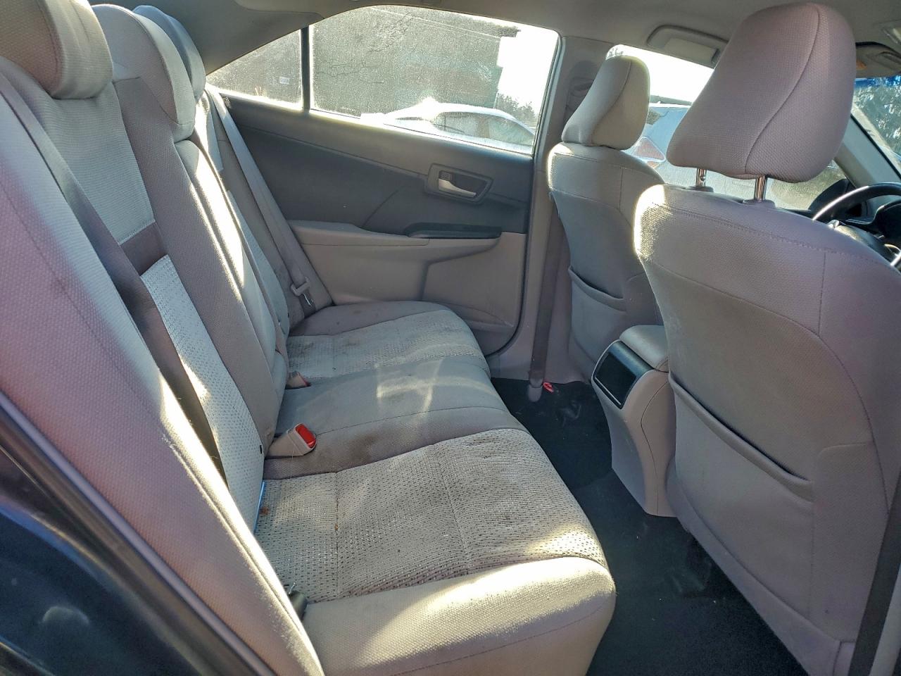 2013 TOYOTA CAMRY L photo 10