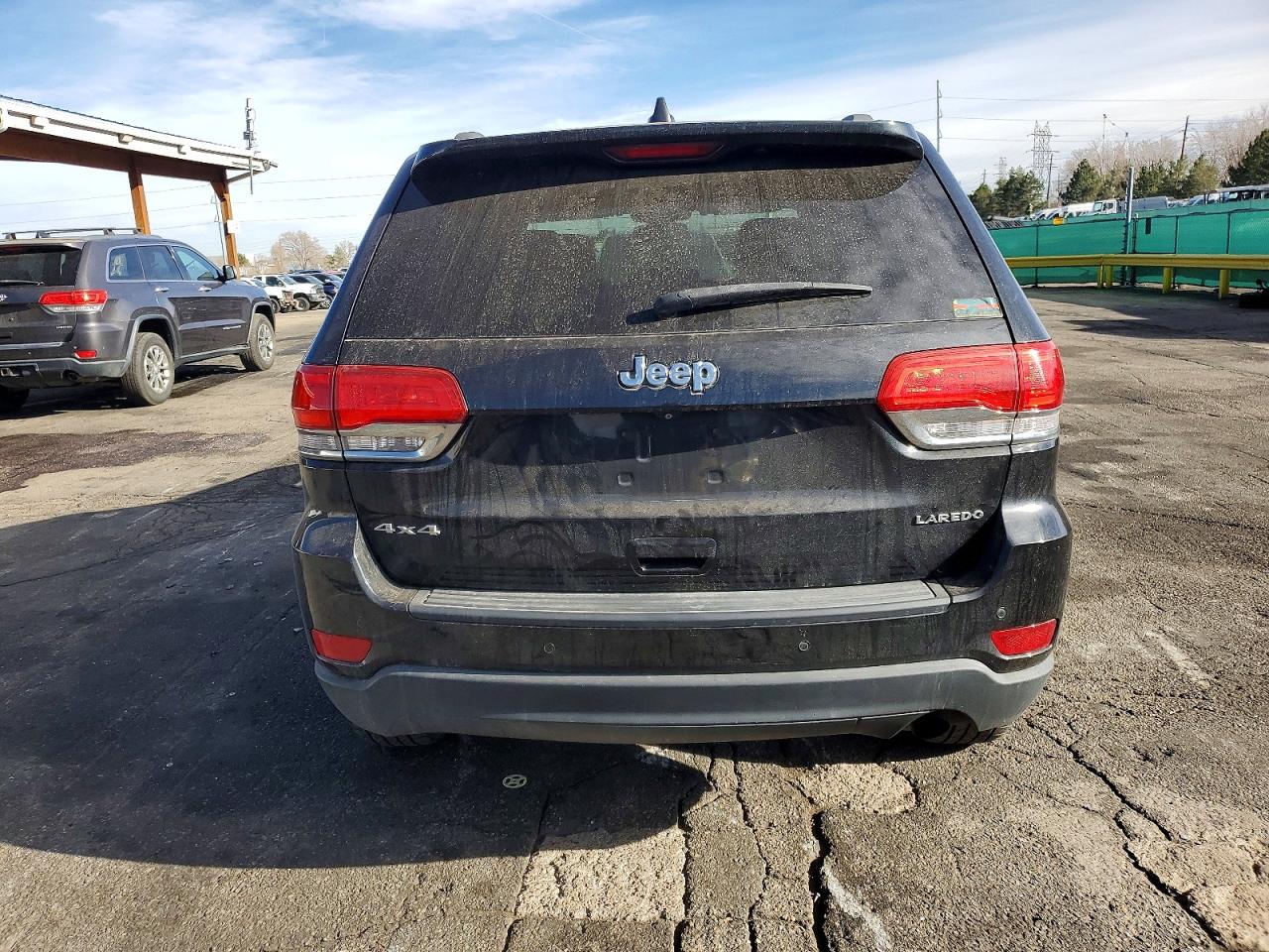 2016 JEEP GRAND CHEROKEE LAREDO photo 6