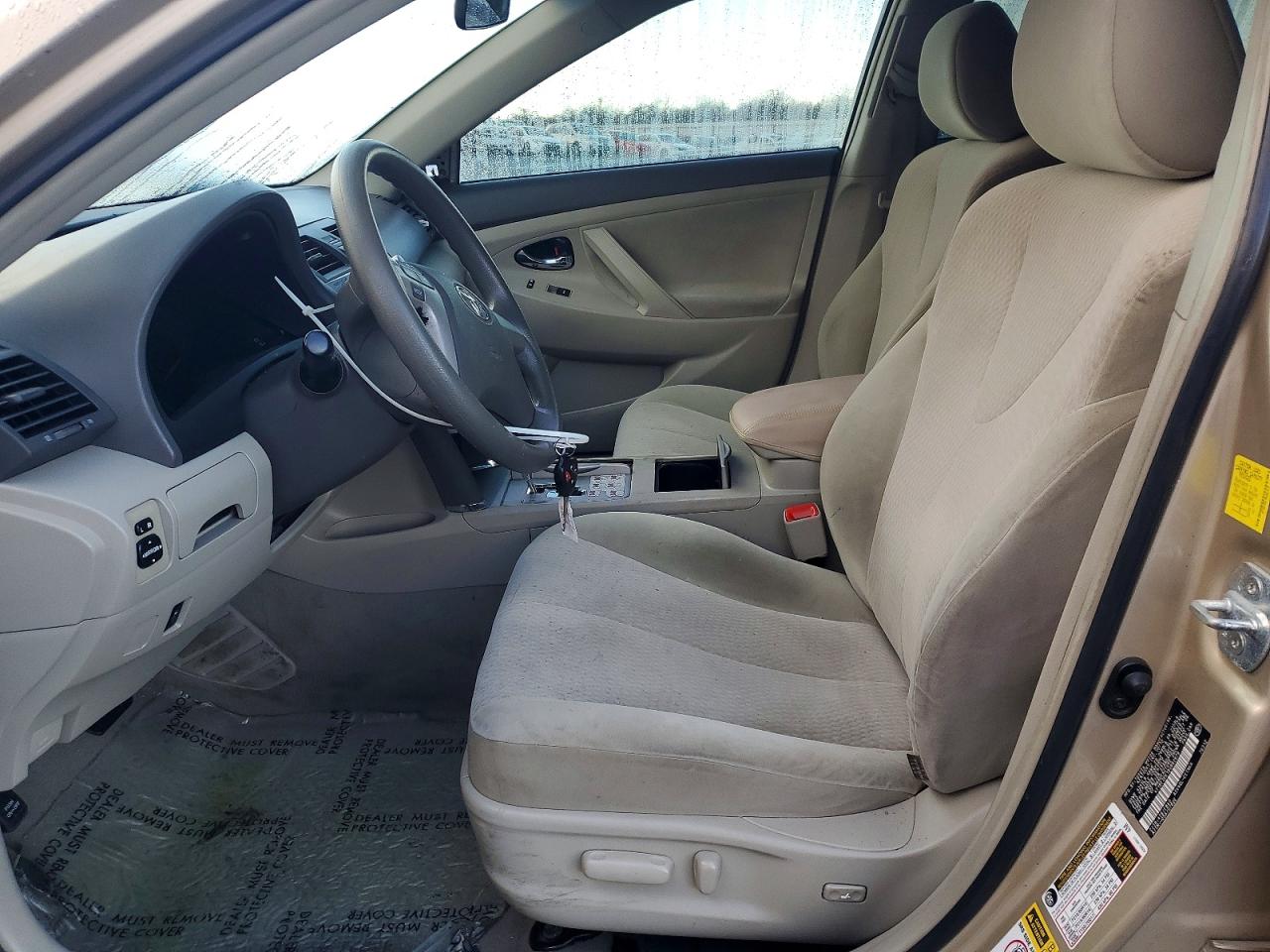 2011 TOYOTA CAMRY BASE photo 13