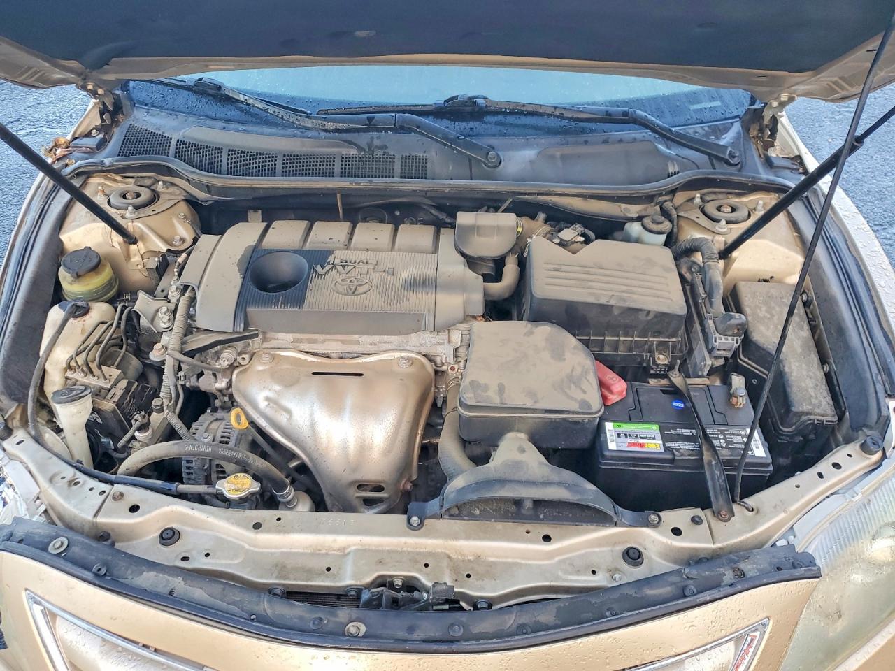 2011 TOYOTA CAMRY BASE photo 21