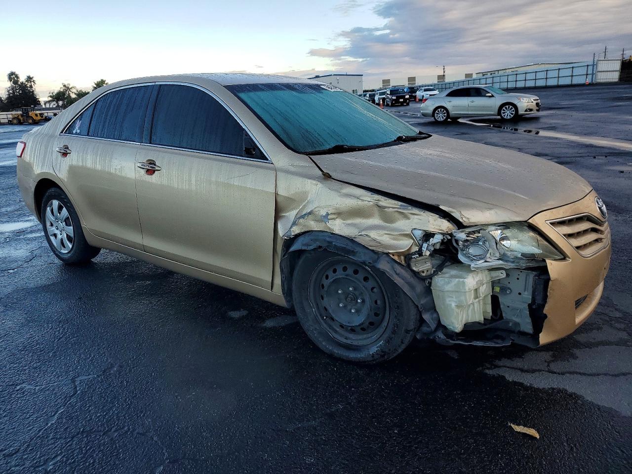 2011 TOYOTA CAMRY BASE photo 7