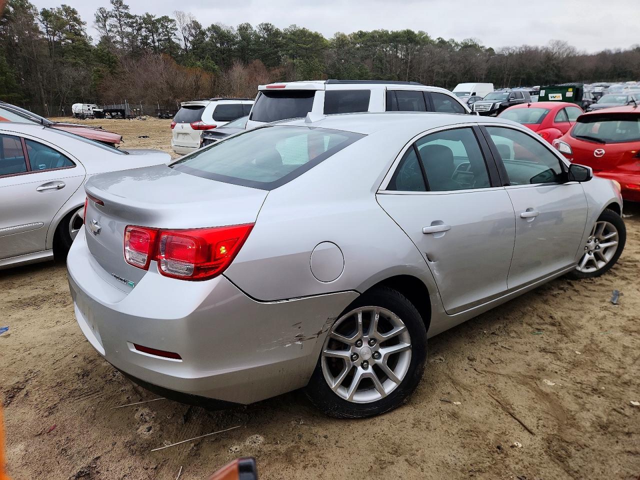 2013 CHEVROLET MALIBU 1LT photo 3