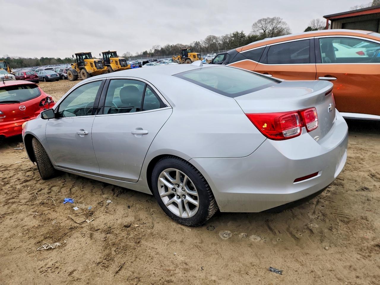 2013 CHEVROLET MALIBU 1LT photo 2