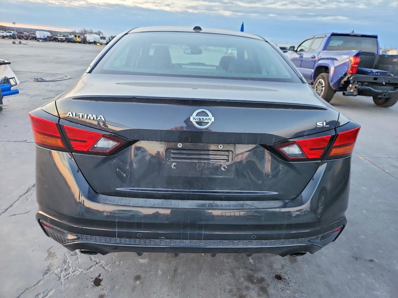 2019 NISSAN ALTIMA SL photo 6