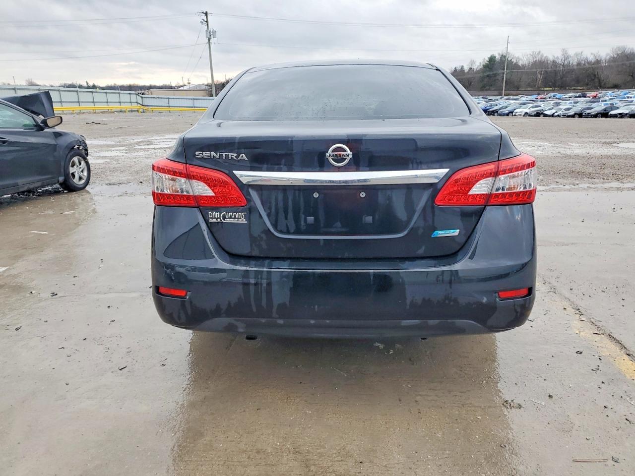 2013 NISSAN SENTRA S photo 6