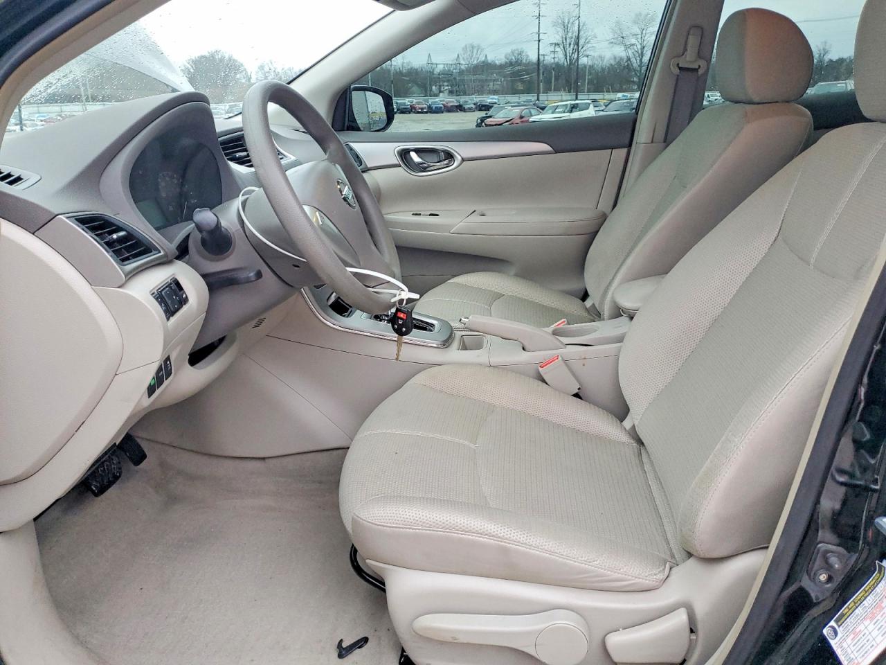2013 NISSAN SENTRA S photo 7