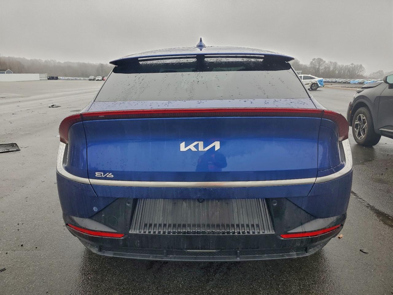 2024 KIA EV6 LIGHT photo 6