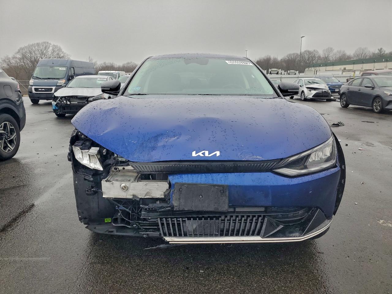 2024 KIA EV6 LIGHT photo 5