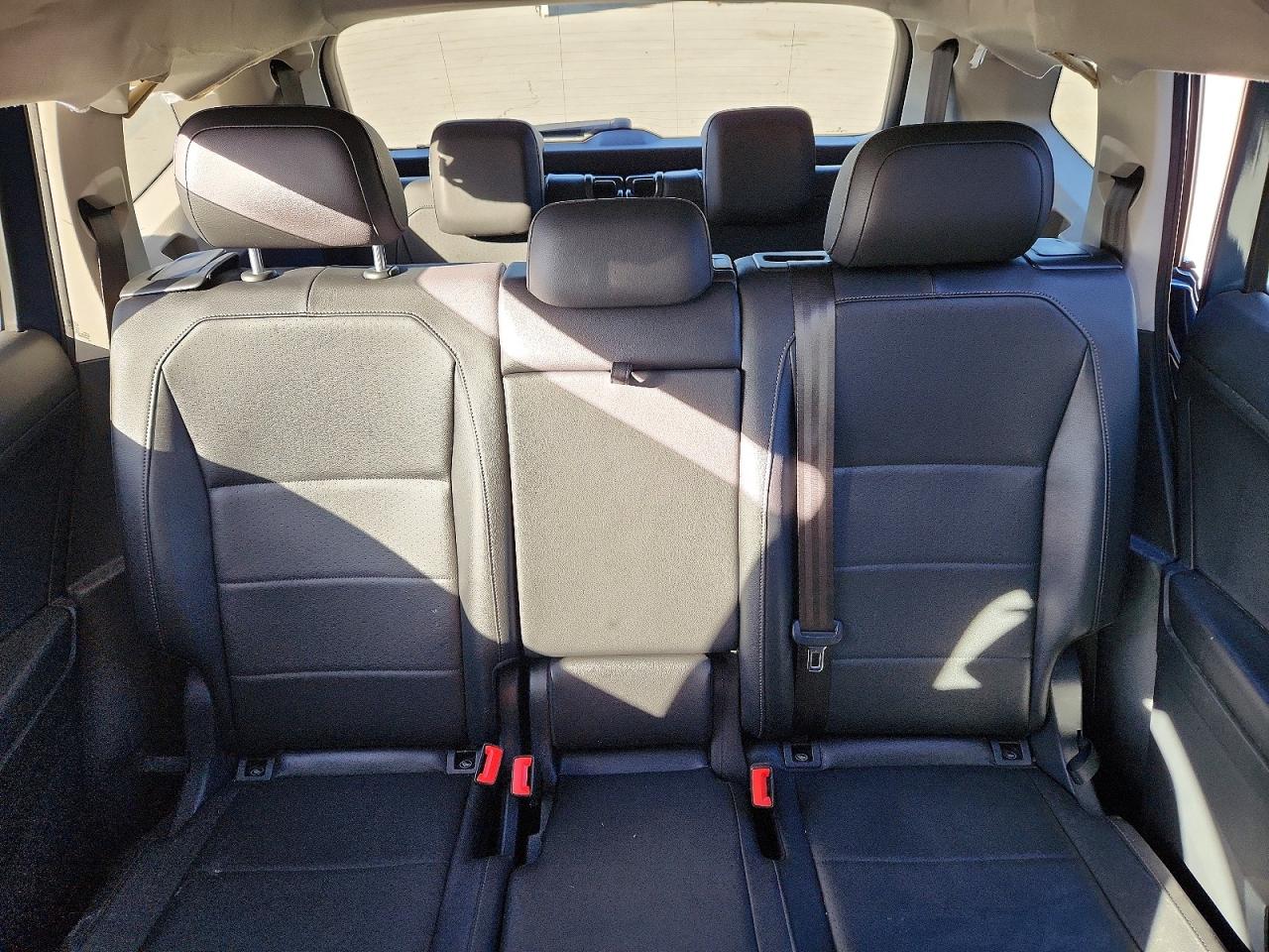 2020 VOLKSWAGEN TIGUAN SE photo 10