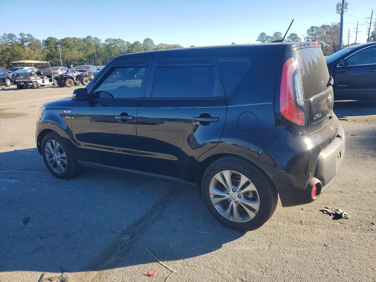 2014 KIA SOUL + photo 3