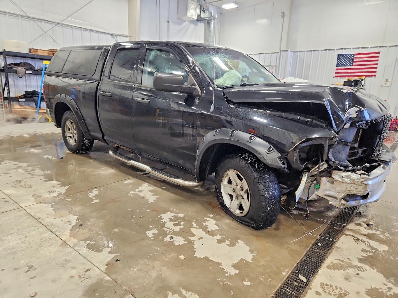2013 RAM 1500 ST photo 4