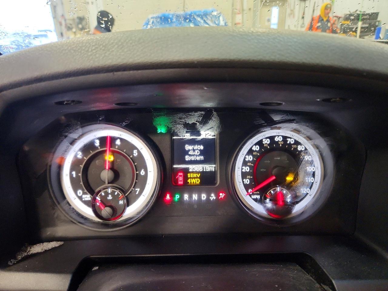 2013 RAM 1500 ST photo 9