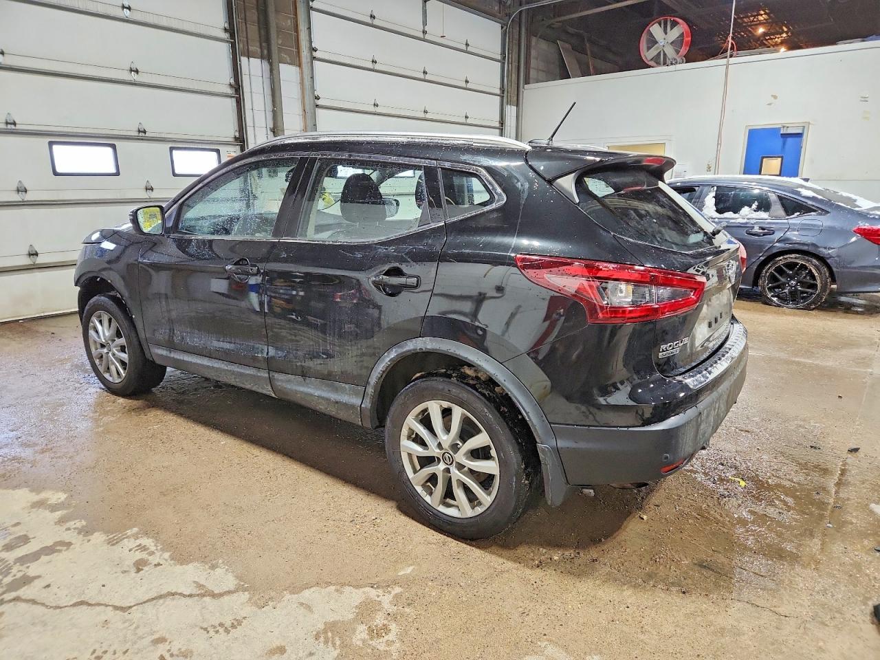 2020 NISSAN ROGUE SPORT S photo 2