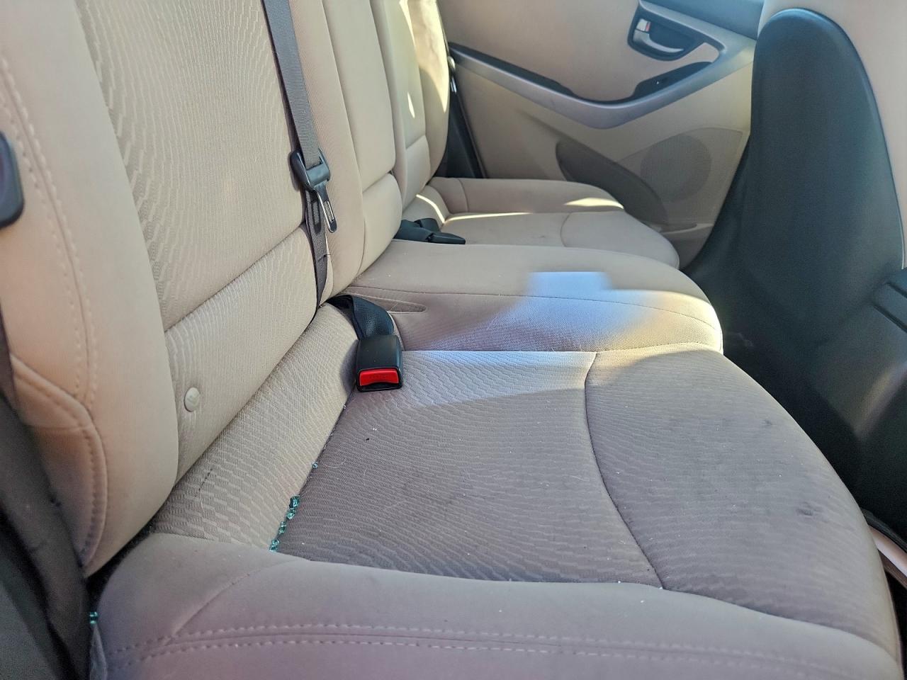 2014 HYUNDAI ELANTRA SE photo 10
