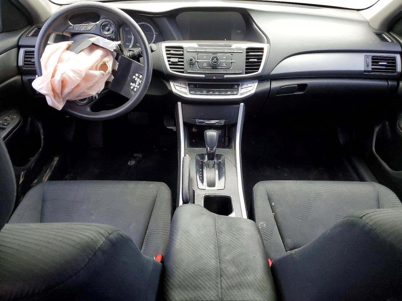 2015 HONDA ACCORD LX photo 8