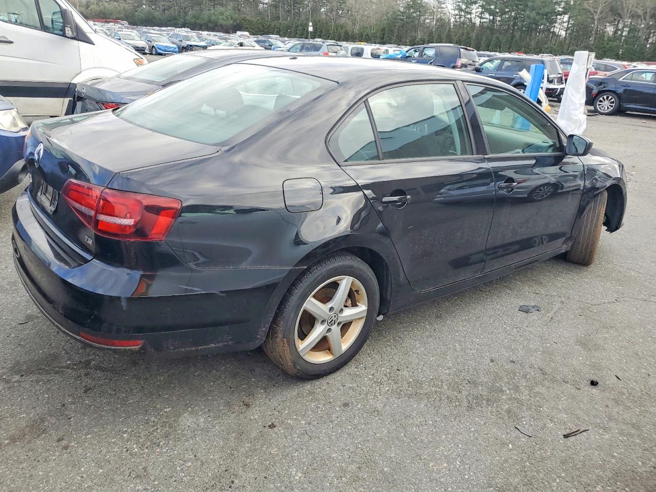 2016 VOLKSWAGEN JETTA S photo 3