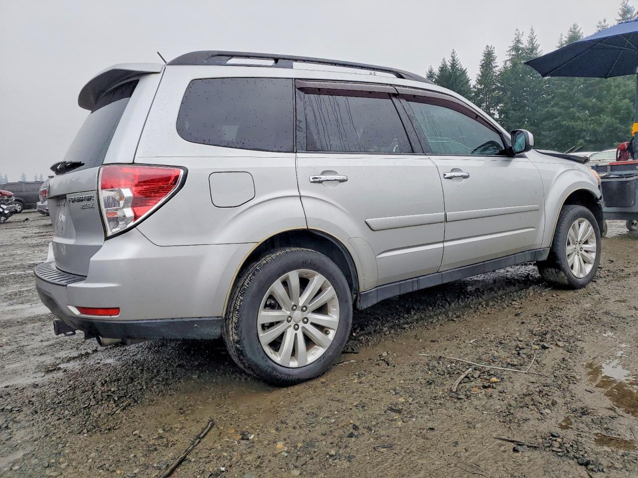 2011 SUBARU FORESTER LIMITED photo 3