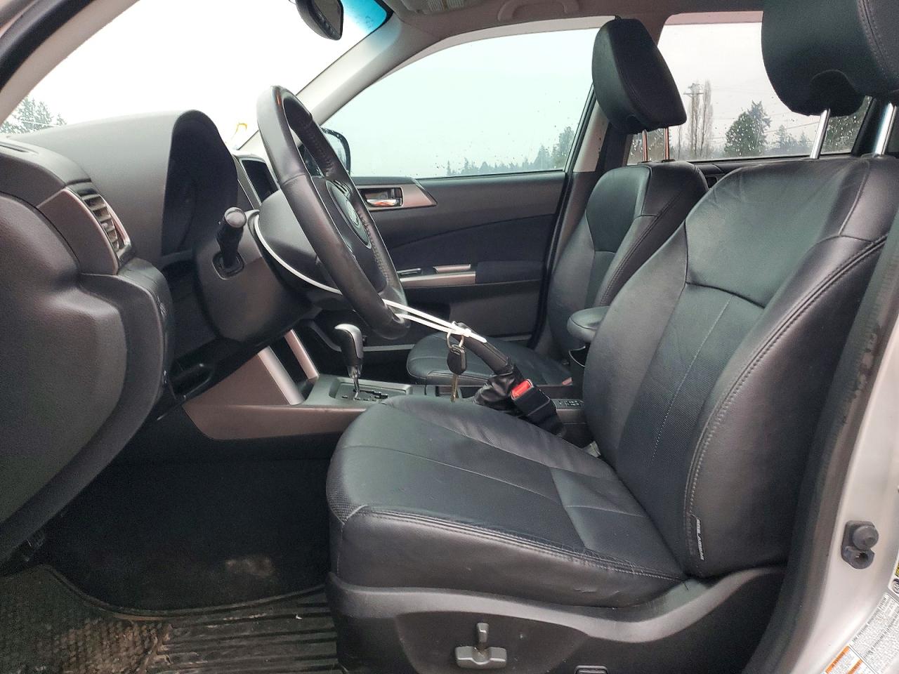 2011 SUBARU FORESTER LIMITED photo 7