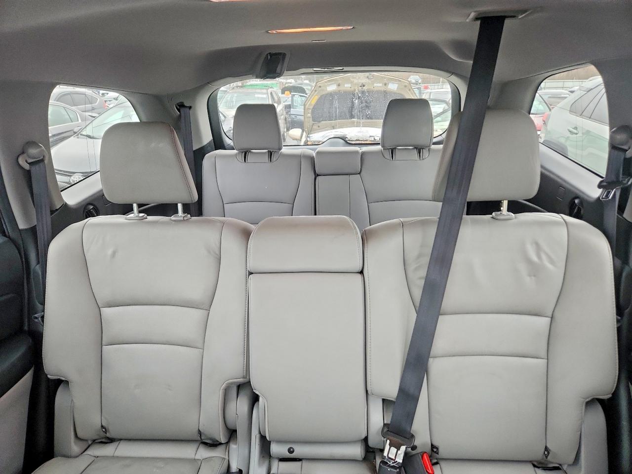 2016 HONDA PILOT EXLN photo 10