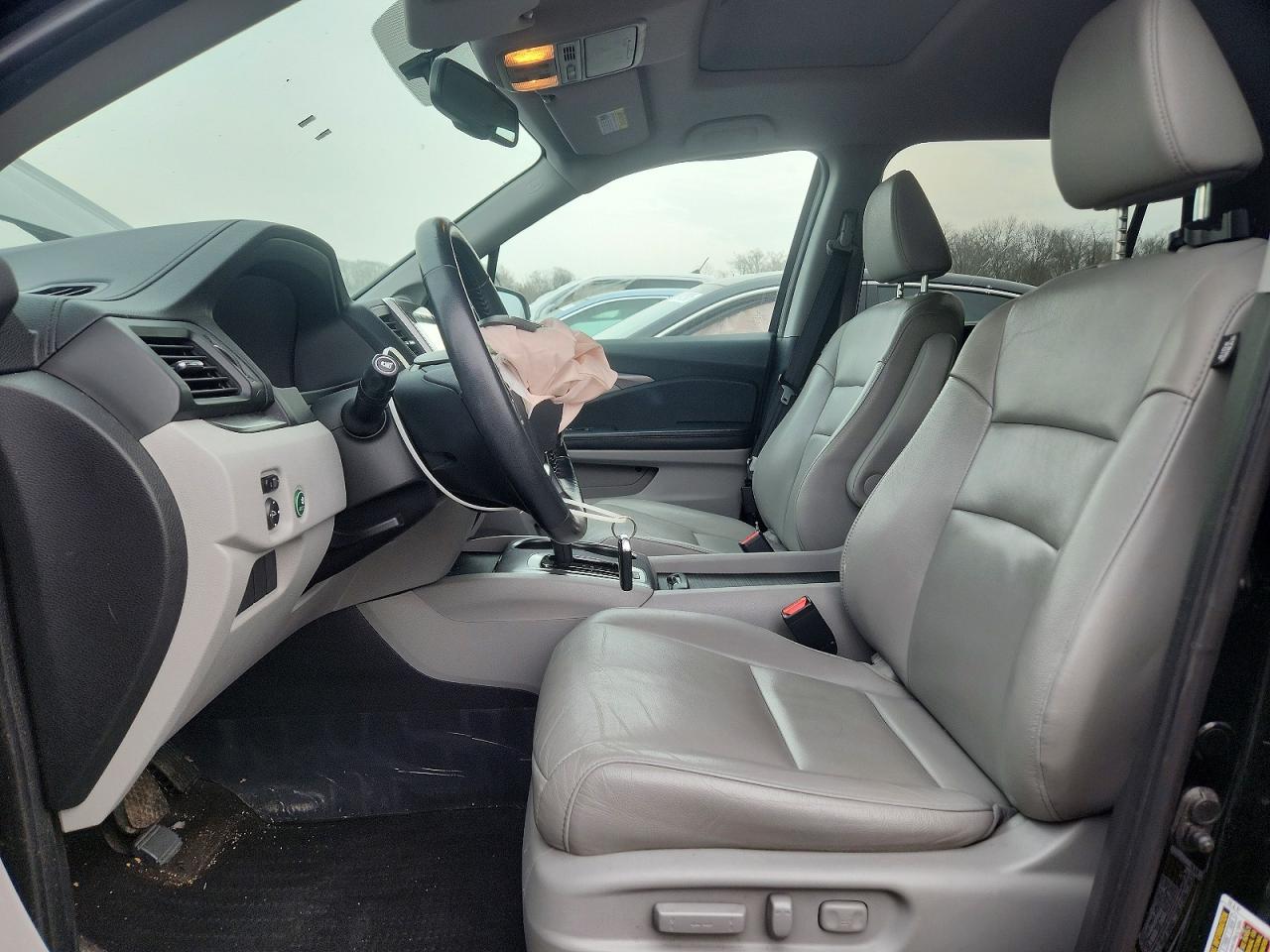 2016 HONDA PILOT EXLN photo 7